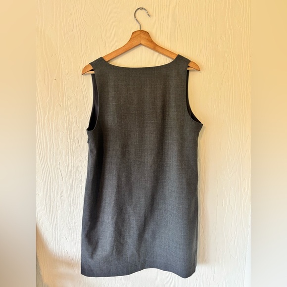 Aritzia Babaton Gray Grey Clay Prestige Sleeveless Square Neck Mini Pocket Dress - Picture 7 of 11